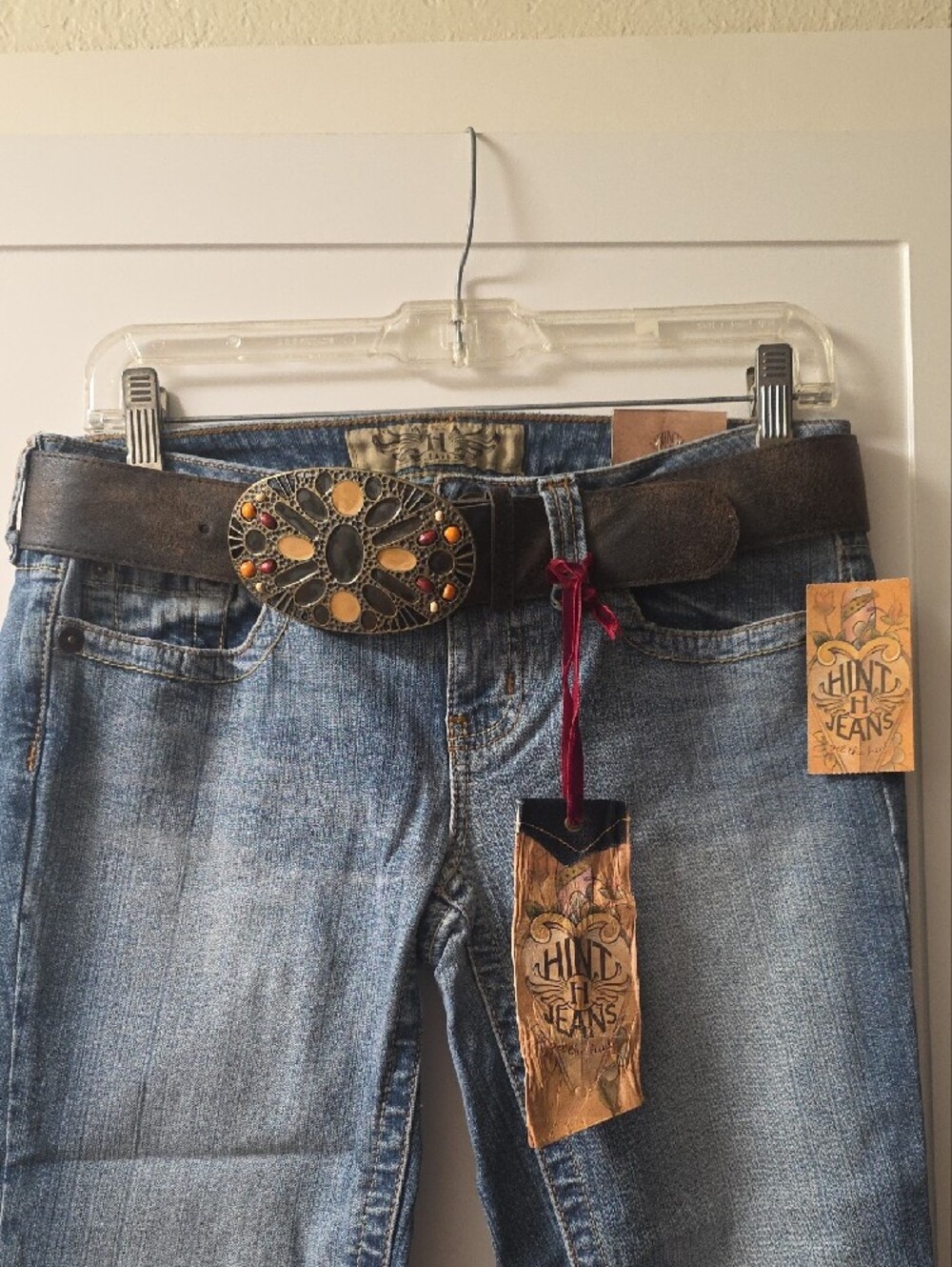 Hint Jeans Women's Light Blue Cropped Ankle Jeans With Boho Belt Size 7 - Picture 2 of 11